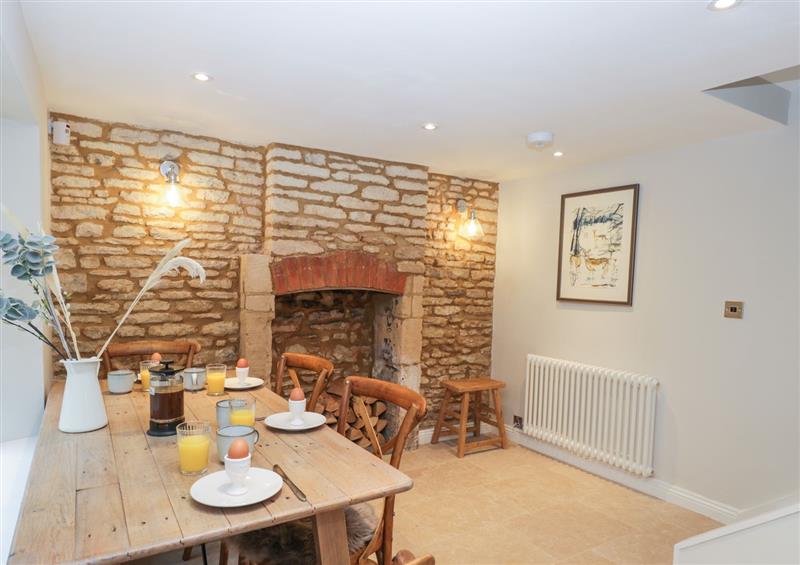 The living area (photo 2) at Stable Cottage, Northleach