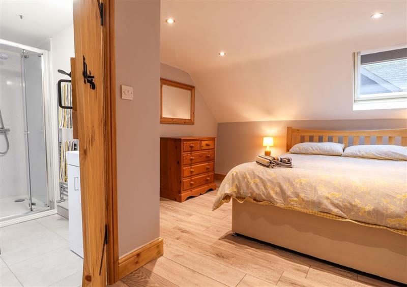 A bedroom in Stable Cottage at Stable Cottage, Templeton near Narberth