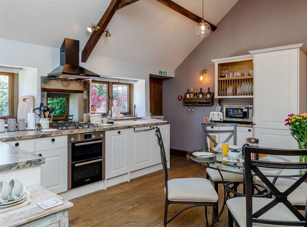 Fully appointed fitted kitchen at Stable Cottage in Uley, near Dursley, Gloucestershire