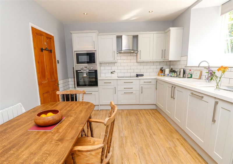 The kitchen (photo 2) at Stable Cottage, Wroxall