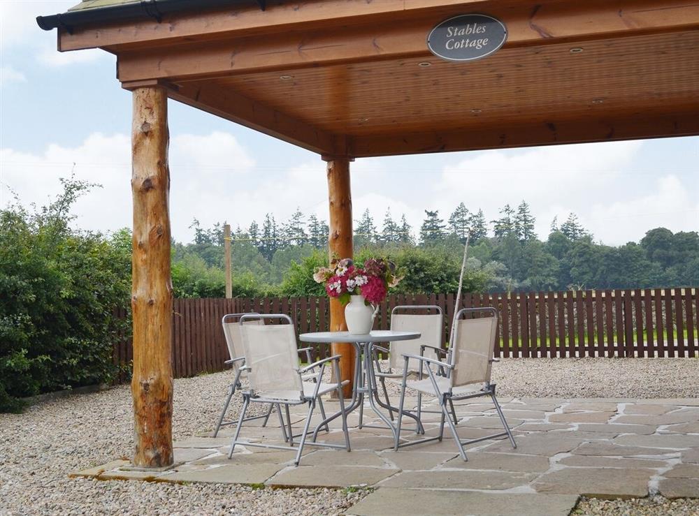 Sitting-out-area at Stables Cottage in Beauly, Inverness-Shire