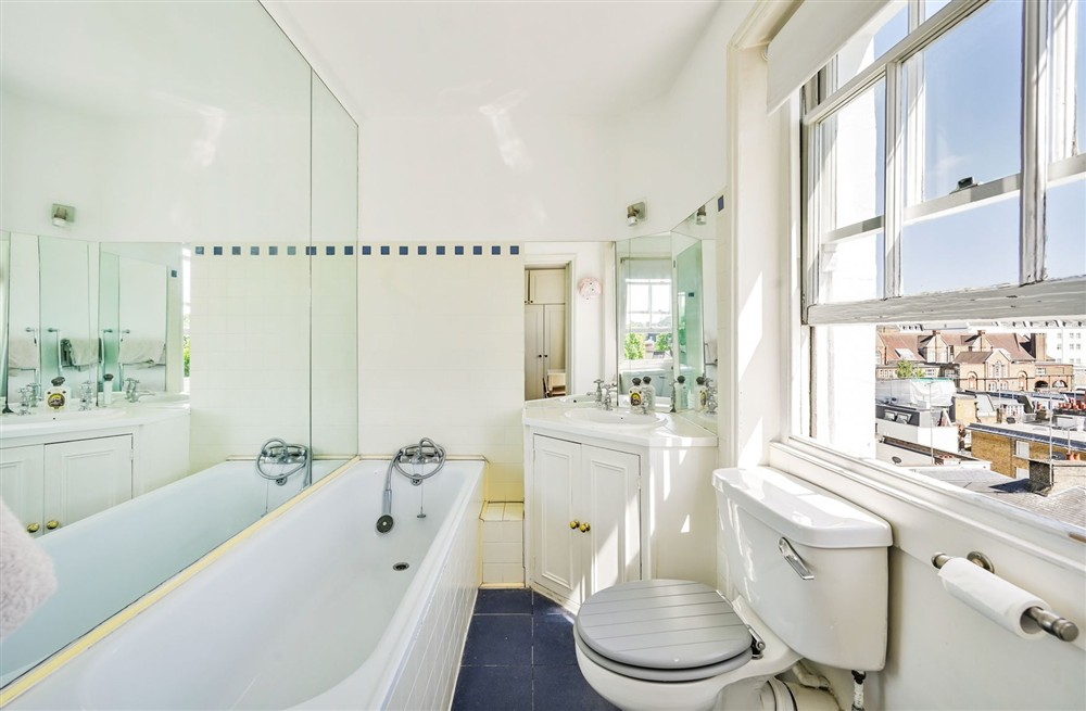 Stanhope Maisonette (photo 17) at Stanhope Maisonette in London, London