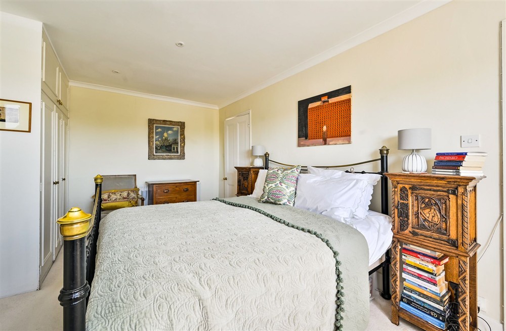 Stanhope Maisonette (photo 18) at Stanhope Maisonette in London, London
