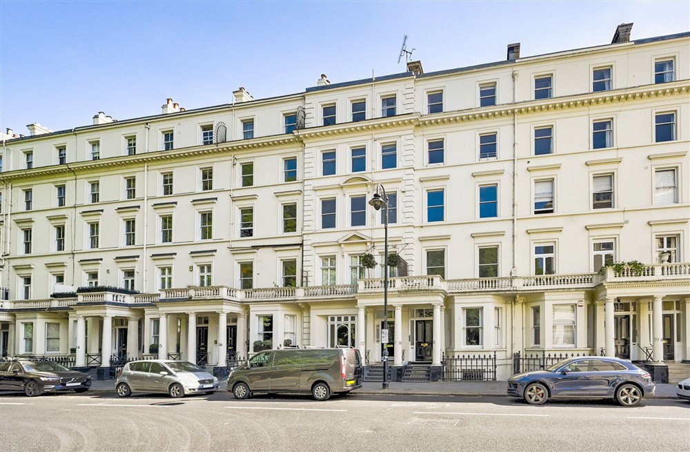 Stanhope Maisonette (photo 5) at Stanhope Maisonette in London, London