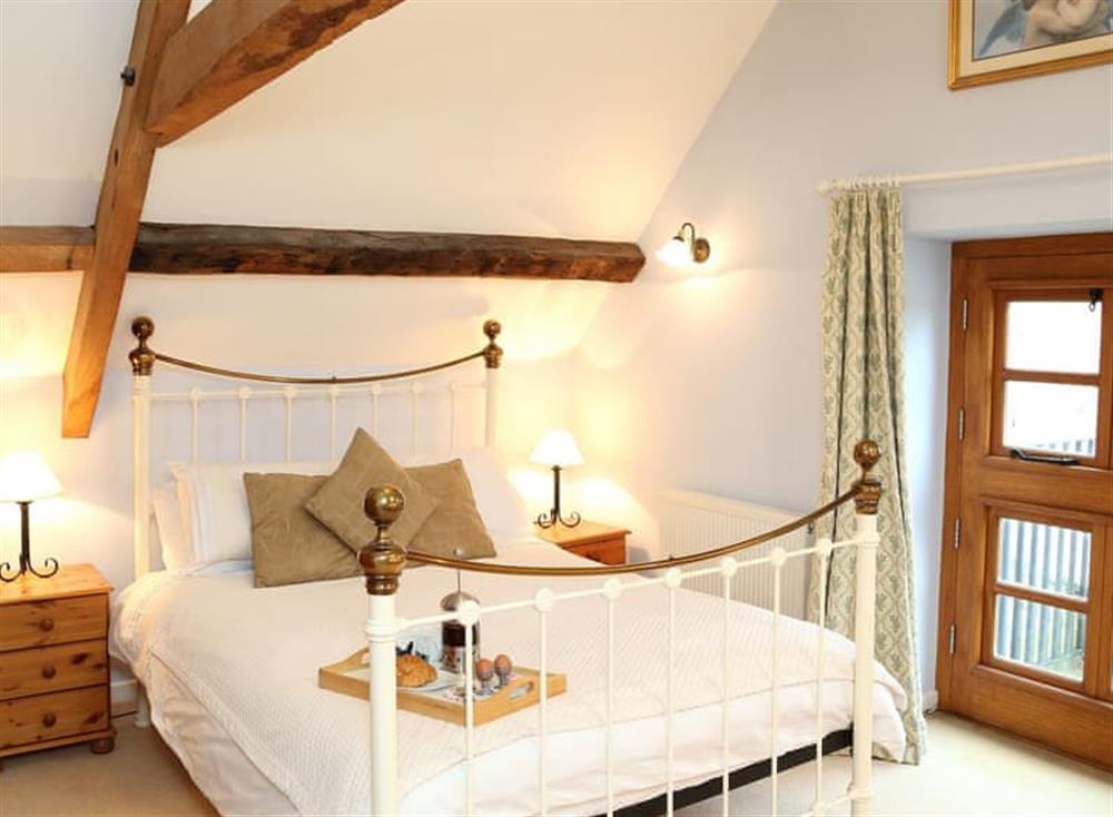 Double bedroom at Stanley Barn in Stroud, Gloucestershire