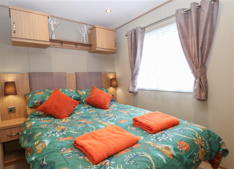 One of the 3 bedrooms at Stanleys Lodge, Caldecott Hall Country Park near Belton