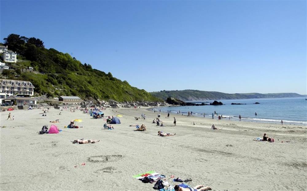 The popular sandy beach at East Looe at Star Cottage in Polperro