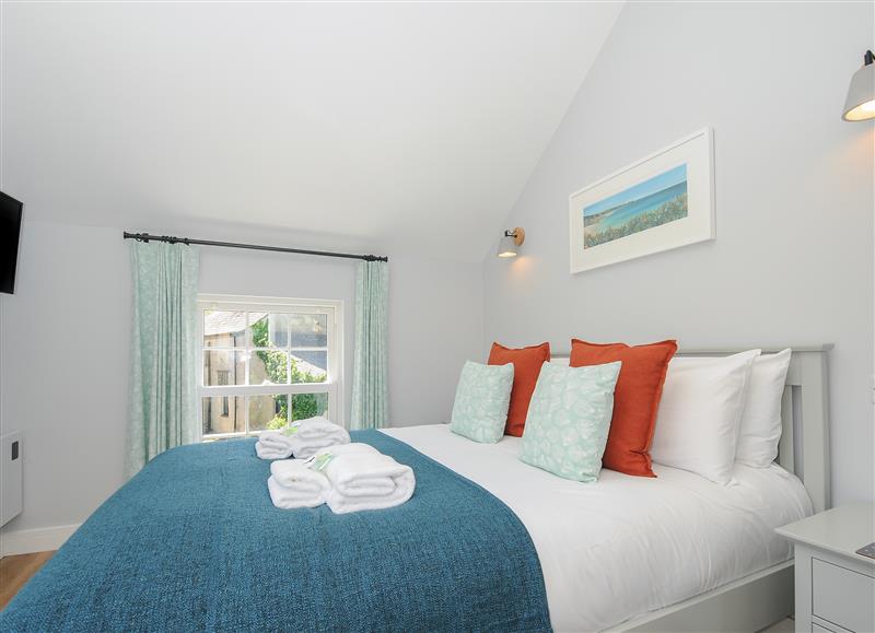 This is a bedroom (photo 3) at Stargazy Cottage, Praa Sands