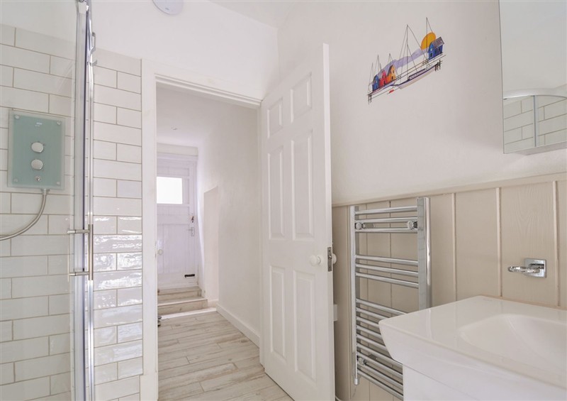 This is the bathroom at Stargazy, Trebarwith Strand near Tintagel