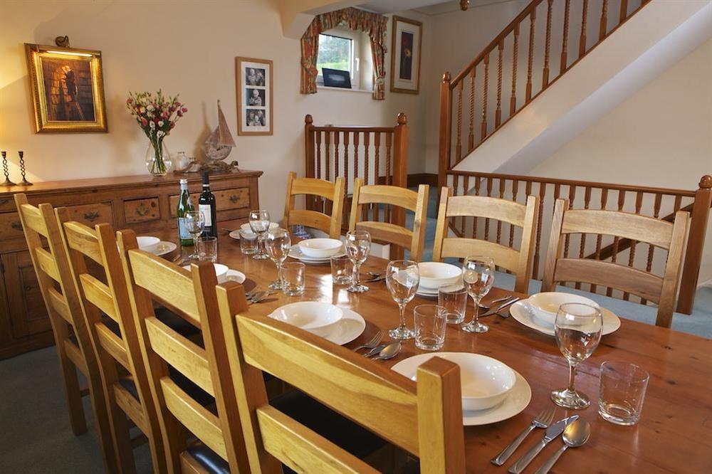 Dining area with seating for eight at Startline House in Newton Road, Salcombe
