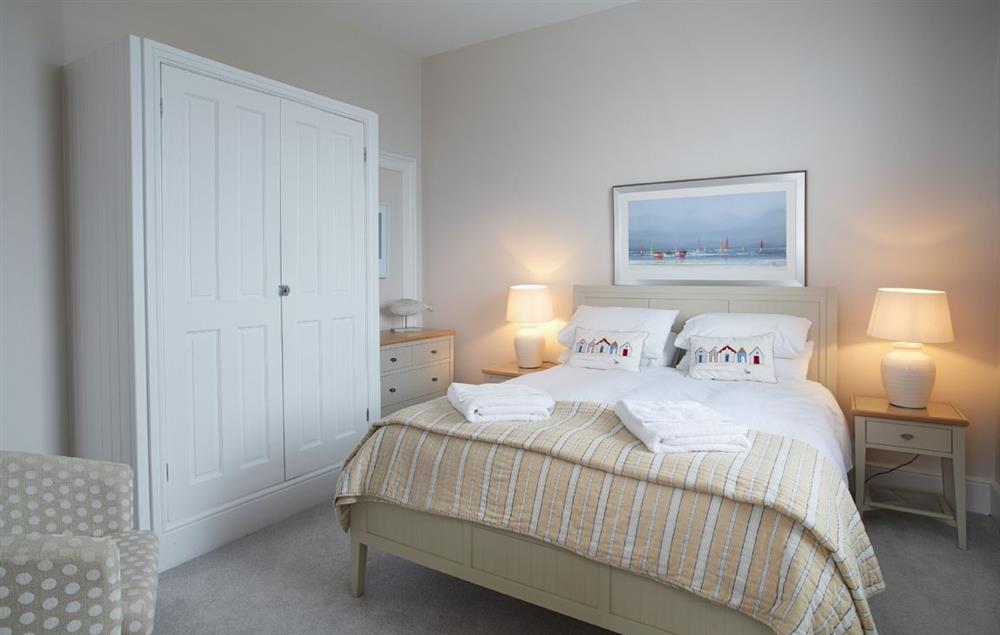 Bedroom with 5’ king size bed at Stella, Nash Point Lighthouse