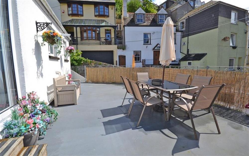 The spacious suntrap terrace at Step-A-Side in Looe