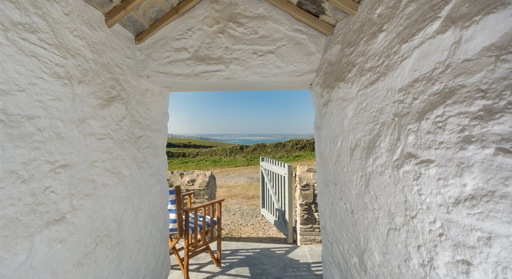 The entrance to Stepper View holiday cottage, Cornwall
