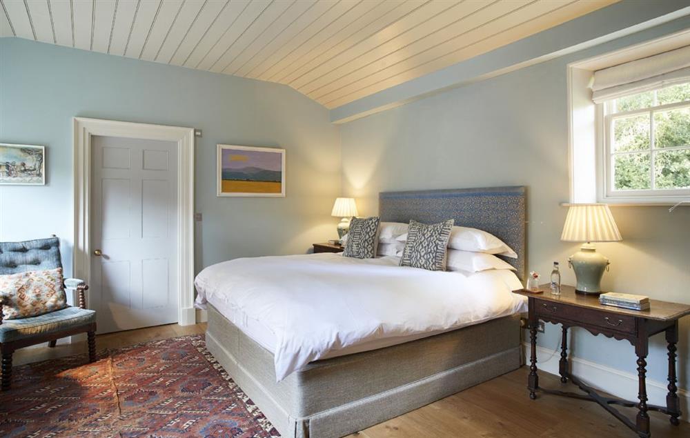 Master bedroom on the ground floor with en-suite bathroom at Stewards House, Aylsham near Norwich