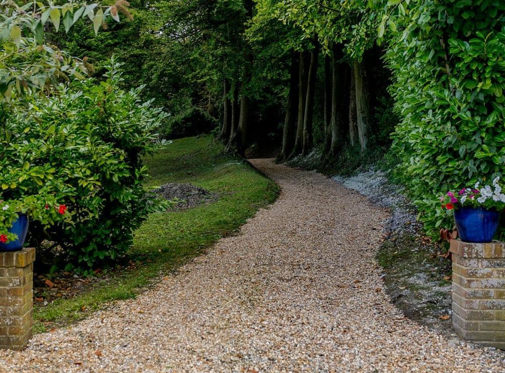 Driveway at Steyning Kilns in Steyning, West Sussex