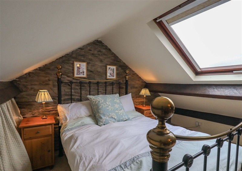 This is a bedroom (photo 2) at Stokers Cottage, Bowness-On-Windermere