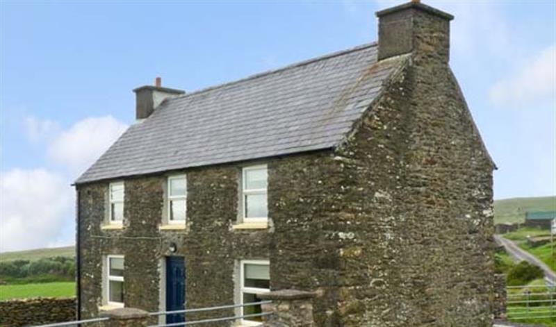 This is the setting of Stone Cottage at Stone Cottage, Ballydavid