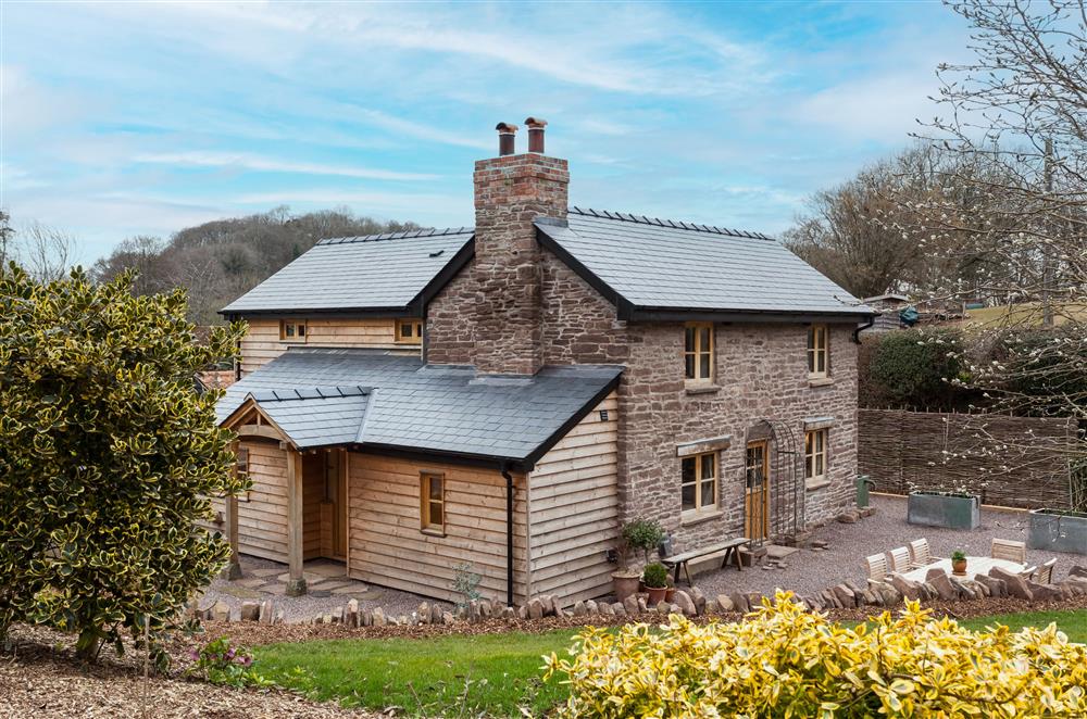 The timeless beauty of Stone House, Herefordshire