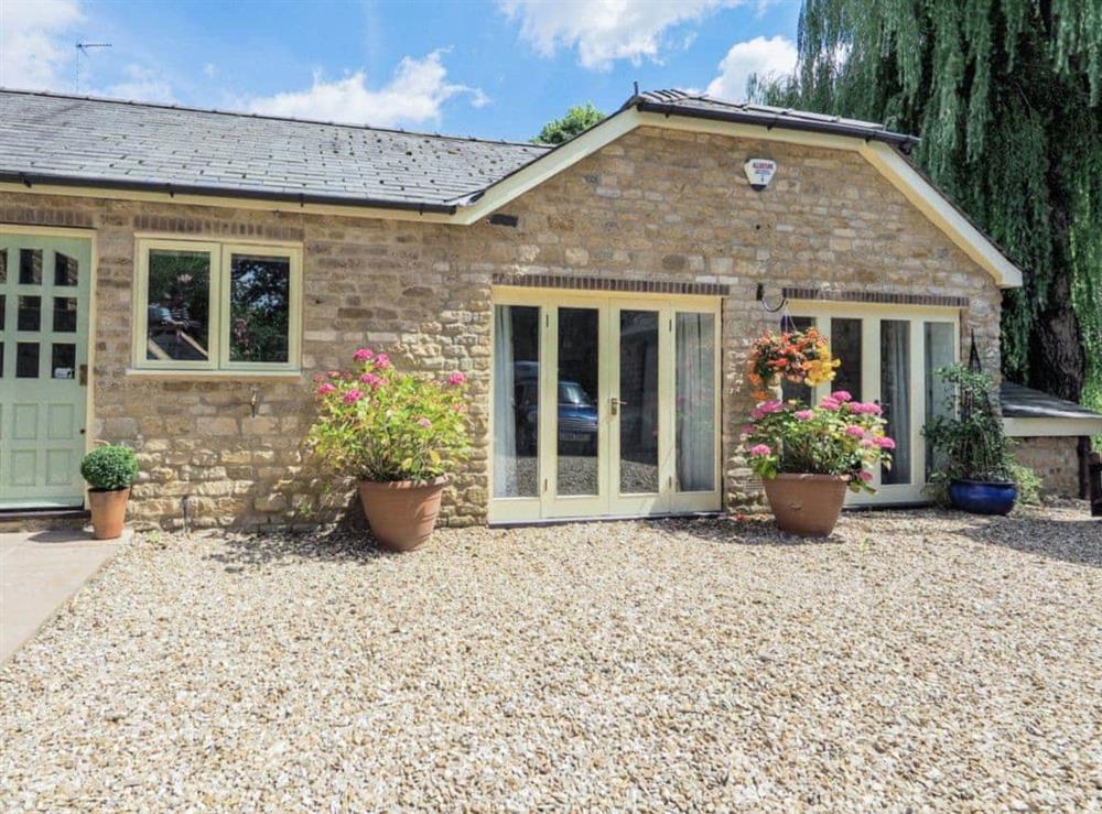 Exterior at Stone Lodge in Fulbeck, near Grantham, Lincolnshire