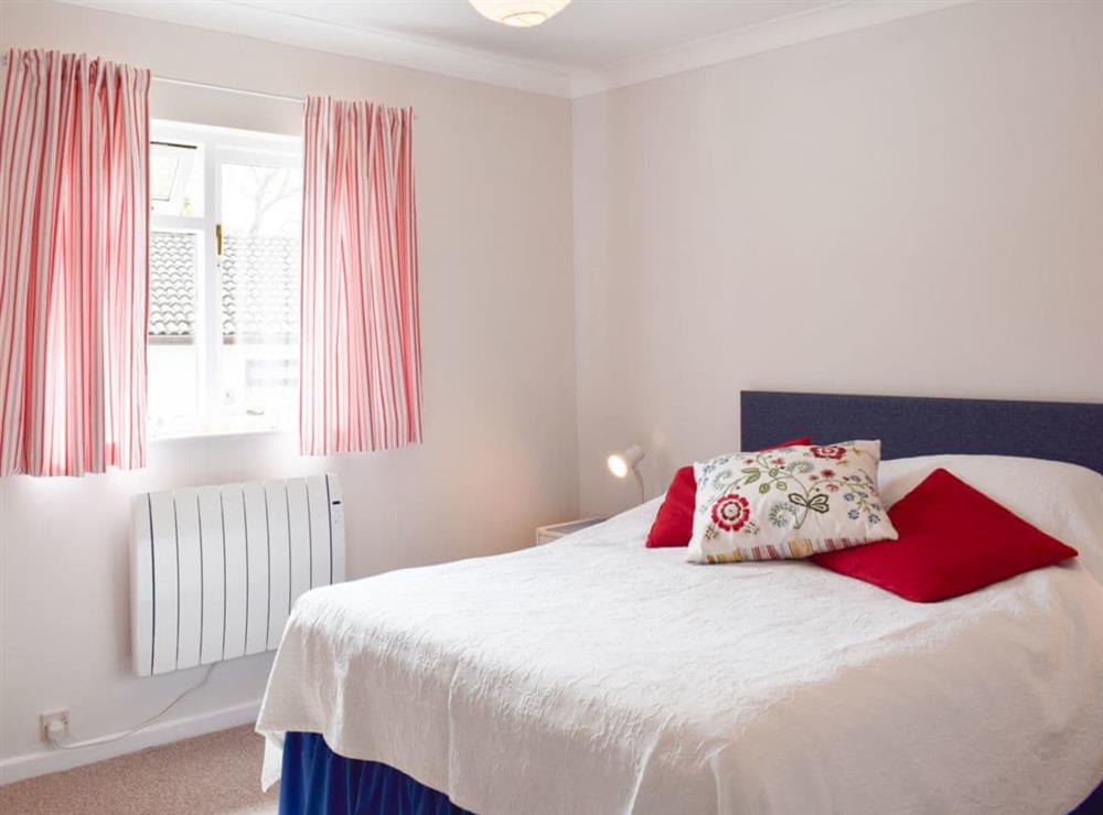 Cosy and comfortable double bedroom at Stonecot in Wootton Bridge, near Ryde, Isle of Wight