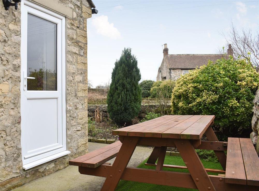 Sitting out area at Stonehaven Cottage in Nosterfield, near Masham, Yorkshire, North Yorkshire