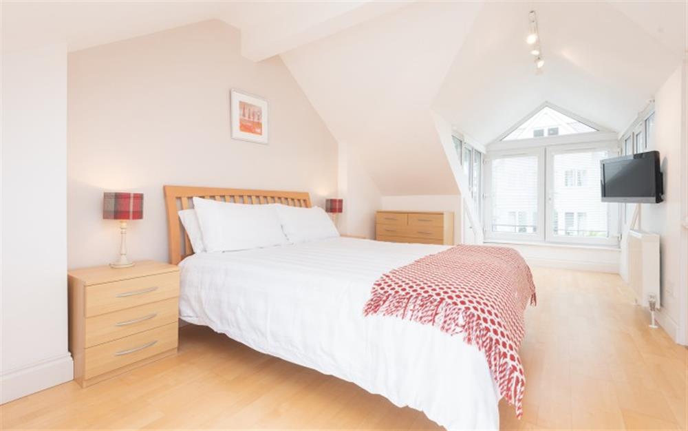 Another look at bedroom 1 (photo 2) at Stonehouse in Salcombe