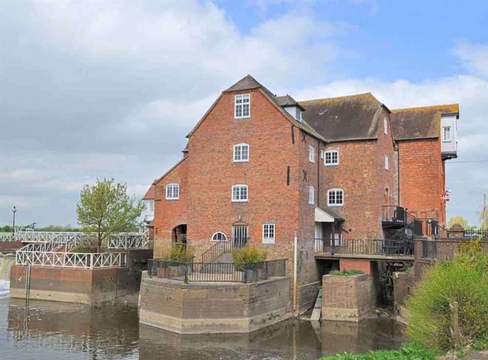 The mill at Stonemasons Cottage in Tewkesbury, Gloucestershire