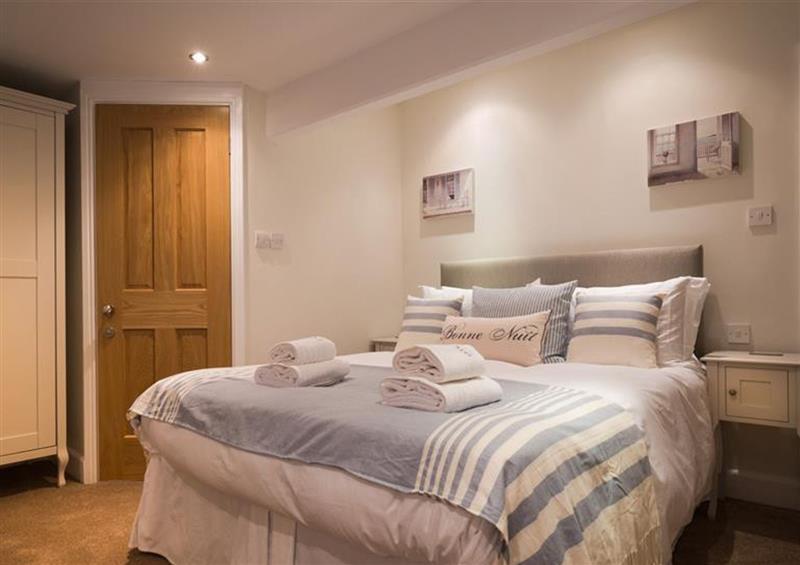 This is a bedroom (photo 3) at Stones Throw Cottage, Ambleside