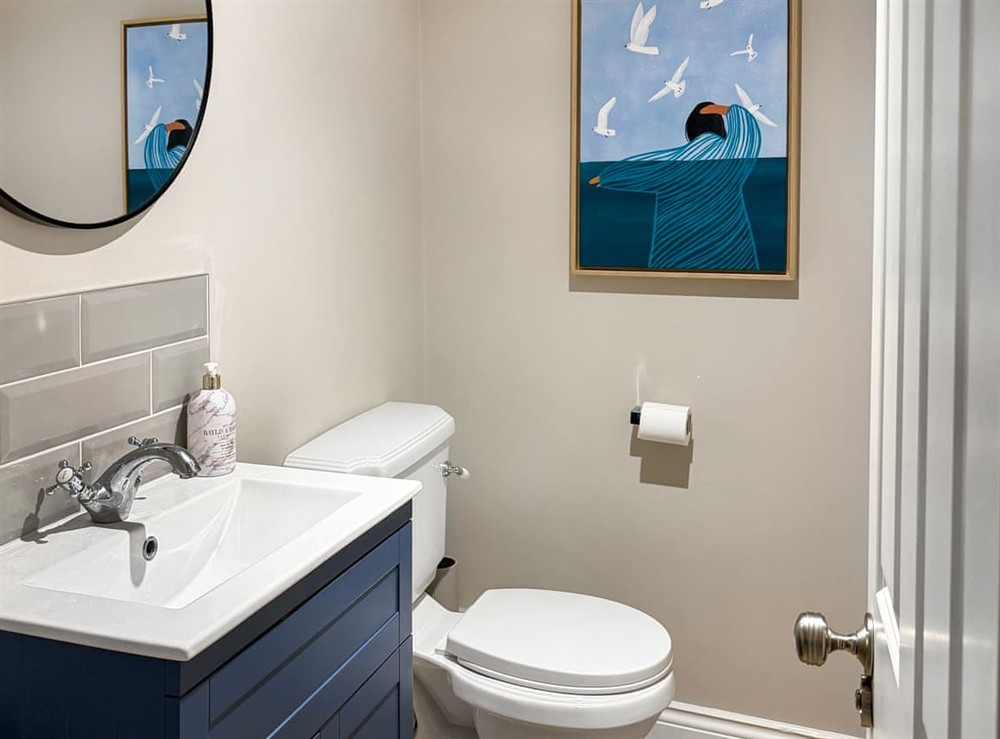 Bathroom 1 ensuite at Stones Throw in Richmond, North Yorkshire