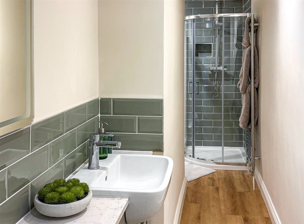 Bathroom 3 ensuite at Stones Throw in Richmond, North Yorkshire