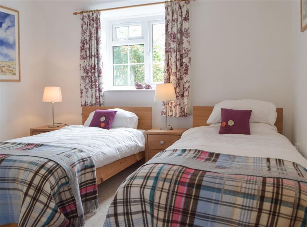 Twin bedroom at Stoneyford Cottage in Narberth, Pembrokeshire, Dyfed