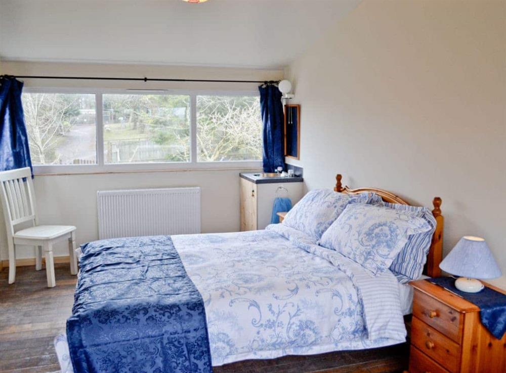 Double bedroom at Stonylea Cottage in Cumbernauld, Lanarkshire