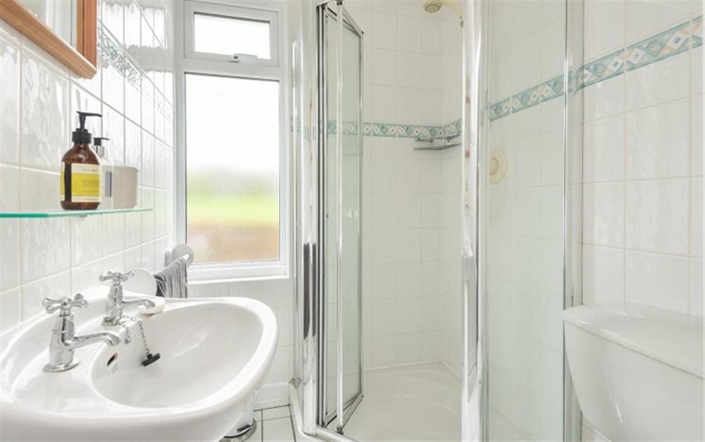 Bedroom 3 en suite shower room at Strathmore in Salcombe