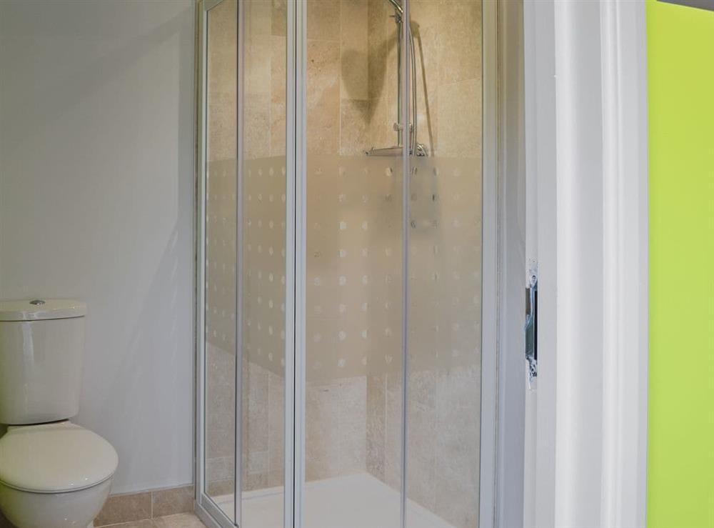 En-suite shower room at Struncheon Hill in Brandesburton, near Bridlington, North Humberside