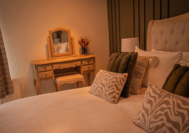 One of the 9 bedrooms at Stud Farm House, Bleddfa near Knighton