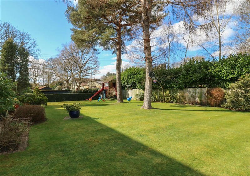 Outside (photo 4) at Studio Cottage, Surlingham near Poringland