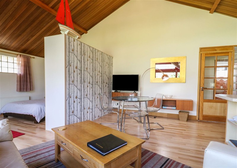 The living room (photo 2) at Studio Cottage, Surlingham near Poringland