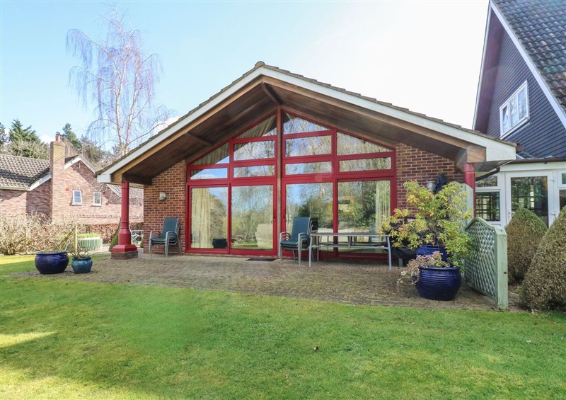 The setting of Studio Cottage at Studio Cottage, Surlingham near Poringland