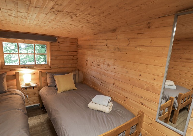 One of the bedrooms (photo 2) at Stumps Cross Lodge, Upper Coscombe near Winchcombe