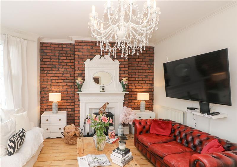 Enjoy the living room at Stunning Large Victorian Townhouse, Cardiff