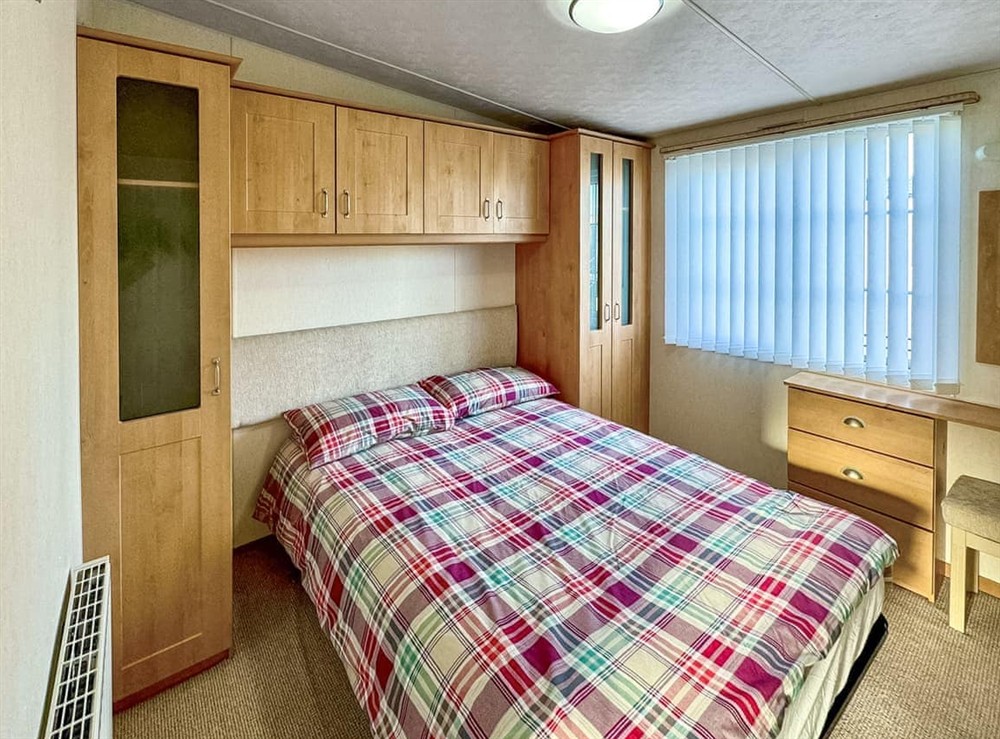 Double bedroom (photo 2) at Sue in Rhyl, Denbighshire