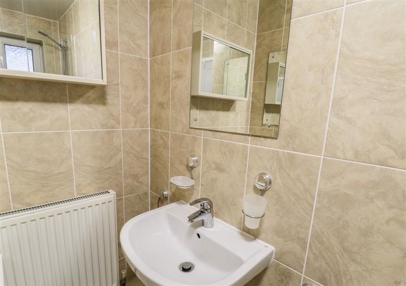 Bathroom (photo 3) at Suidhe, Bridlington