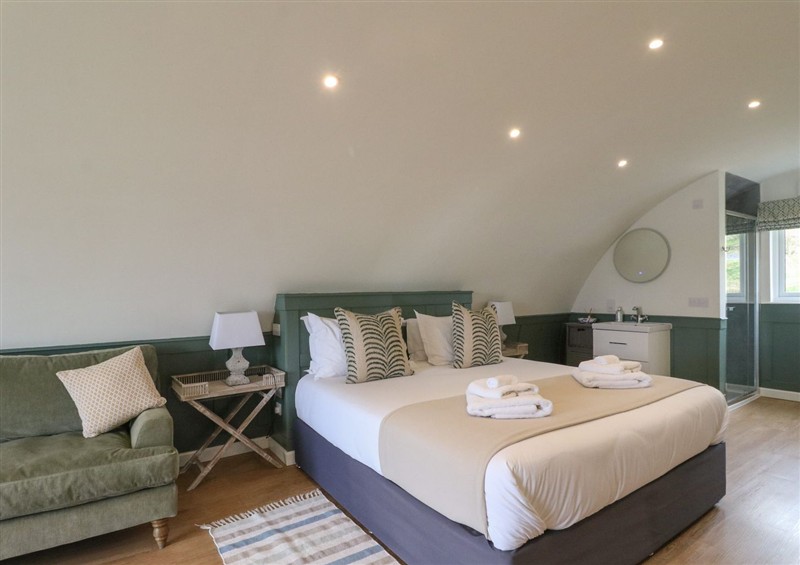 Bedroom (photo 2) at Sula, Cullipool