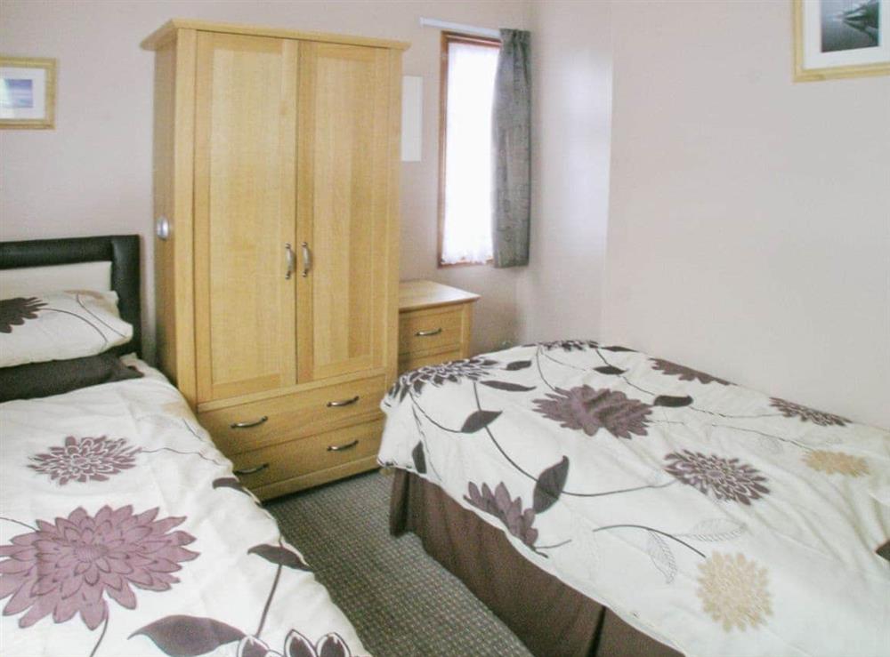 Twin bedroom at Summer Time in Brundall, near Norwich, Norfolk