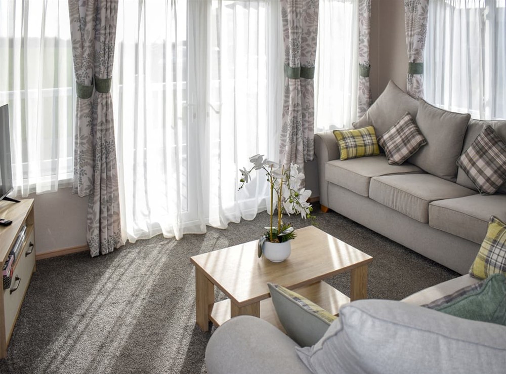 Living area at Summerbreeze in Brixham, Devon