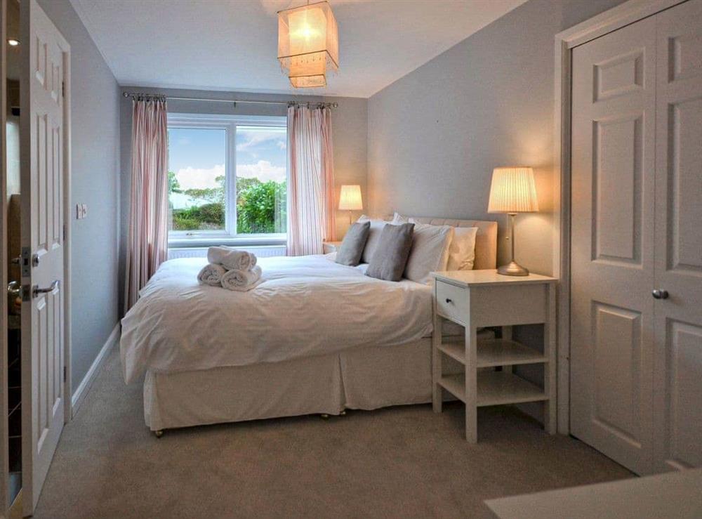 2nd Double bedroom at Summers View in St Mawes, Cornwall