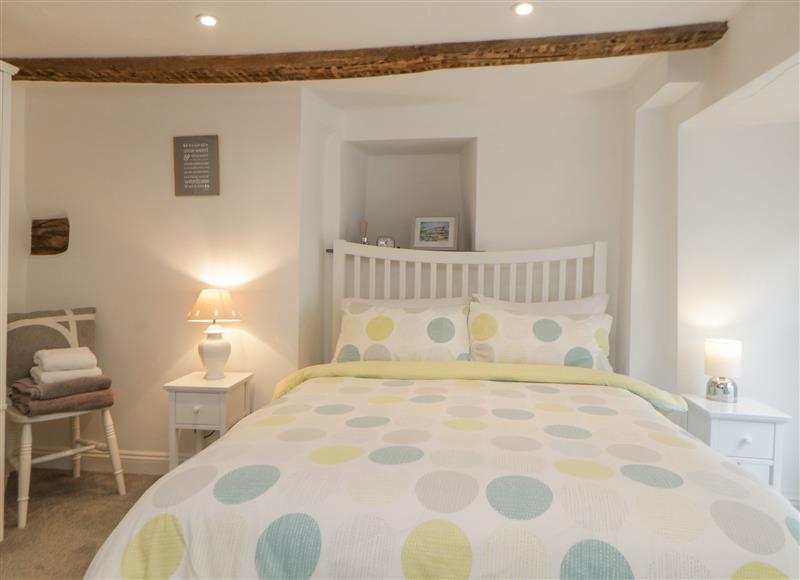 One of the 3 bedrooms at Sun Cottage, Looe