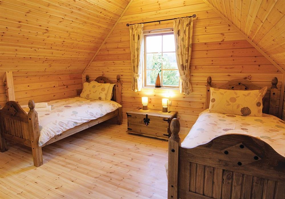 Sun Rise Lodge twin bedded room at Sun Rise Lodge in Llanbedr, Gwynedd