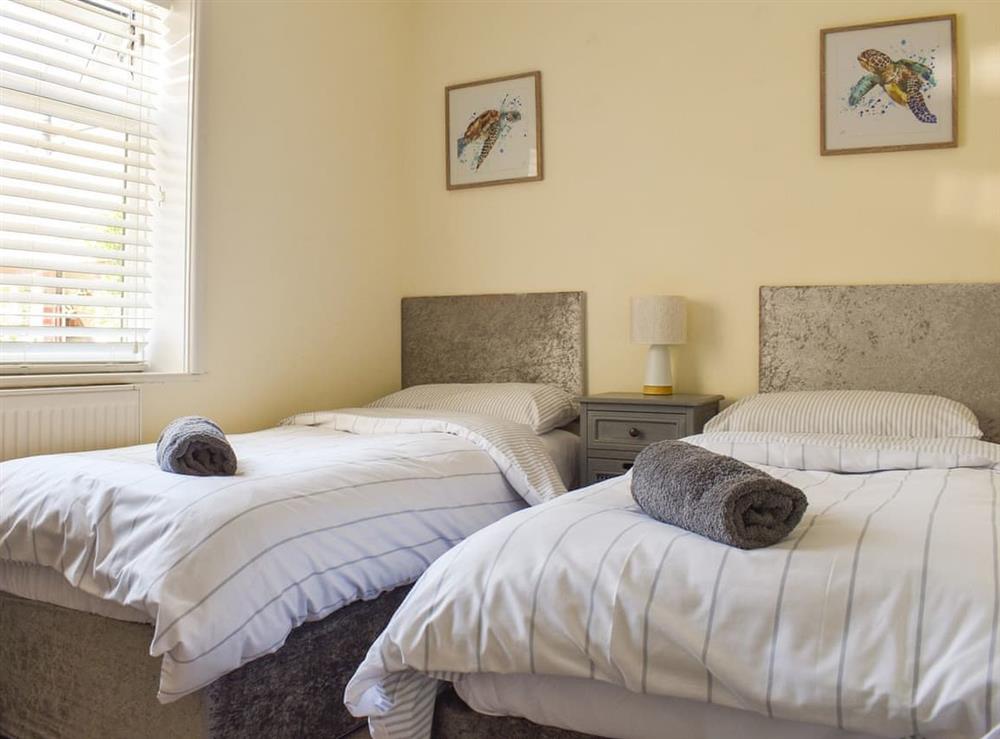 Twin bedroom at Sunbury Cottage in Clanfield, near East Meon, Hampshire