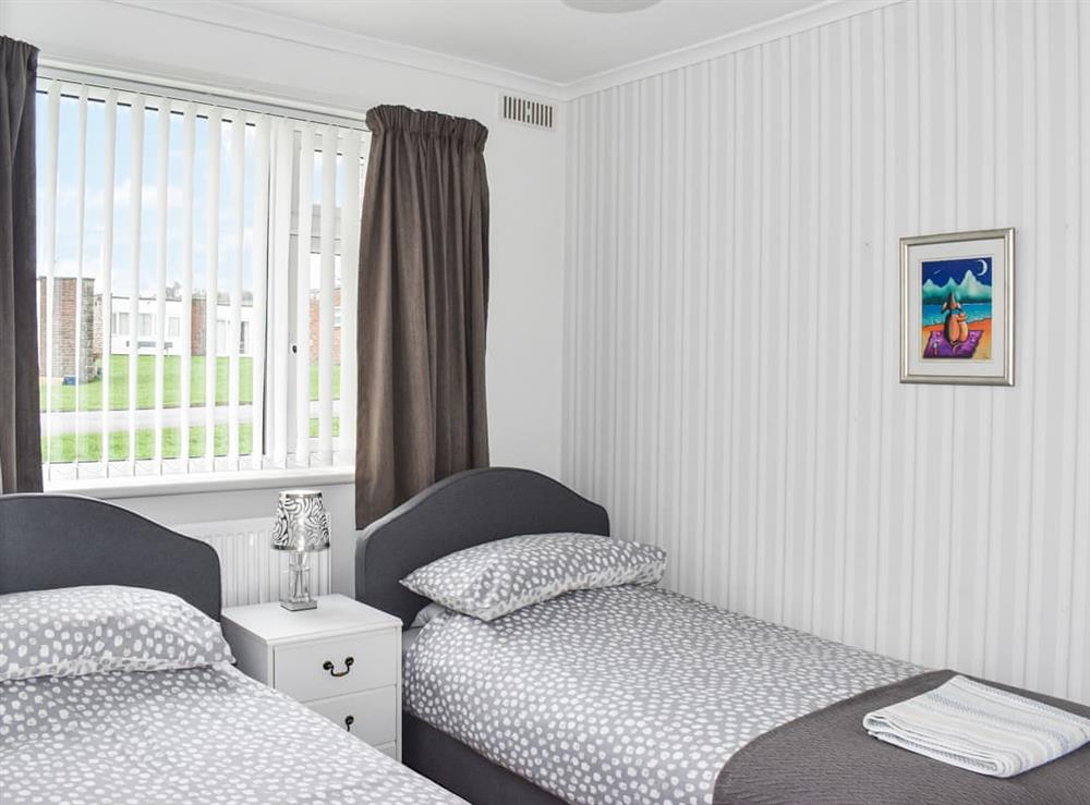 Twin bedroom at Sundance in Freshwater, Isle of Wight